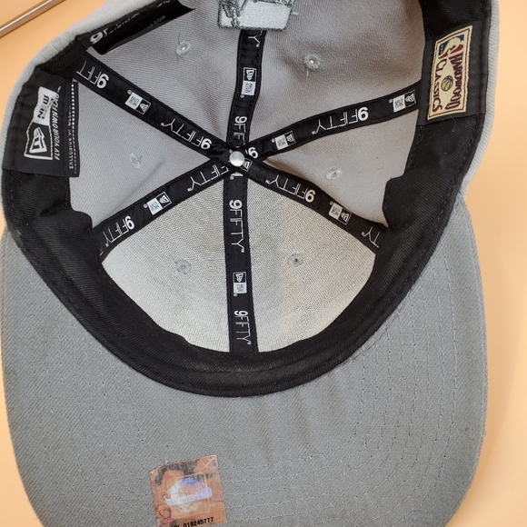 Chicago Bulls Windy City New-Era Classic SnapBack 9Fifty Cap - Picture 9 of 16